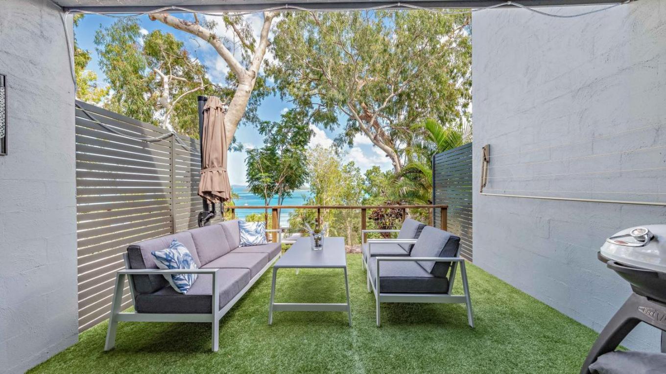 Sunset Waters Apartments Hamilton Island Bagian luar foto