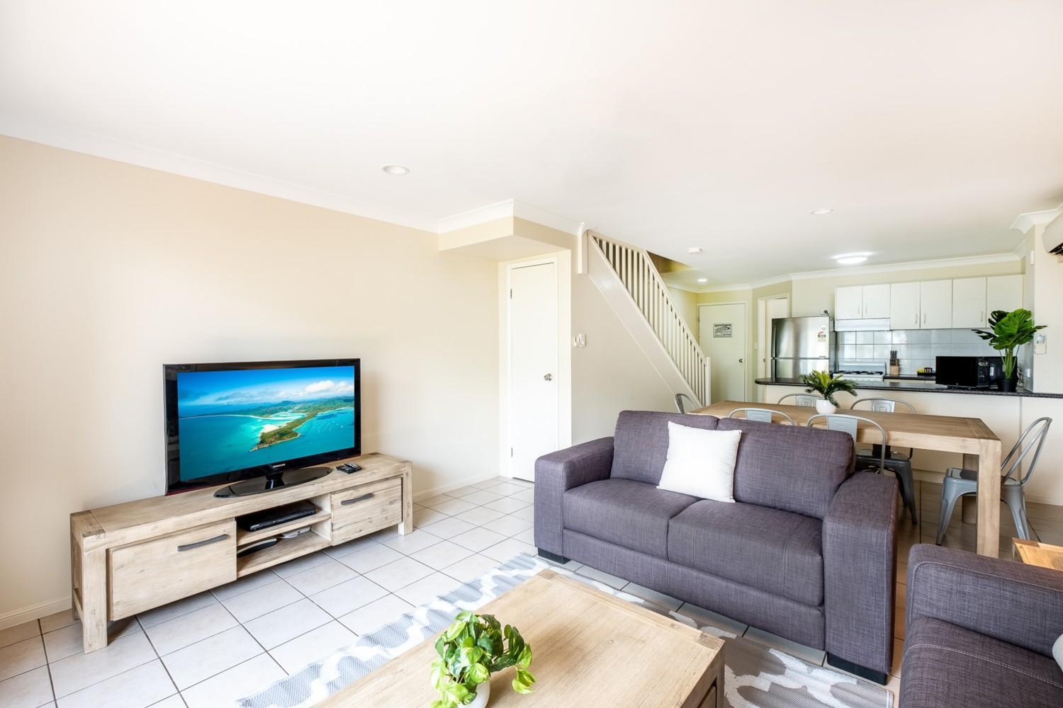 Sunset Waters Apartments Hamilton Island Bagian luar foto