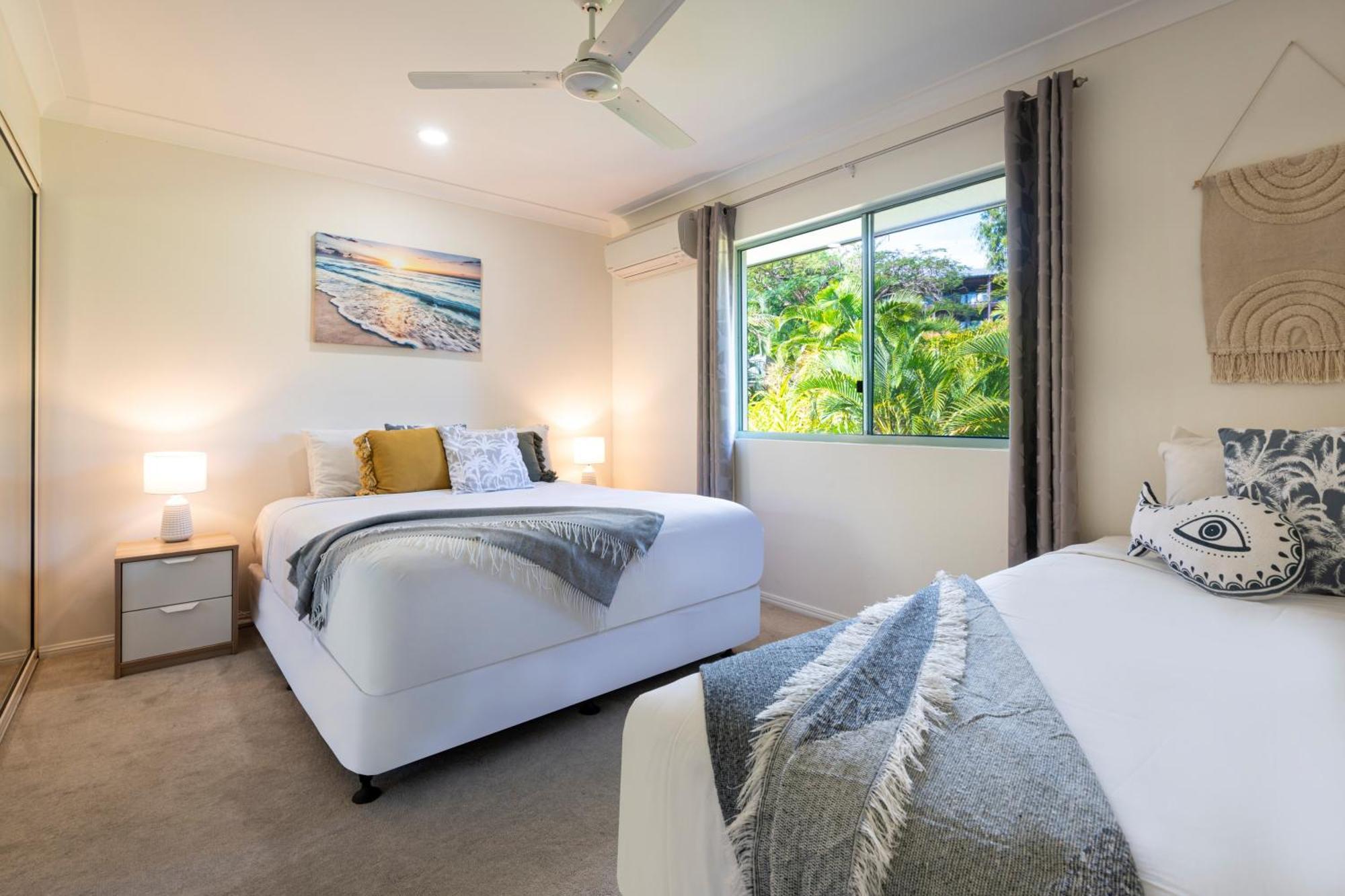 Sunset Waters Apartments Hamilton Island Bagian luar foto